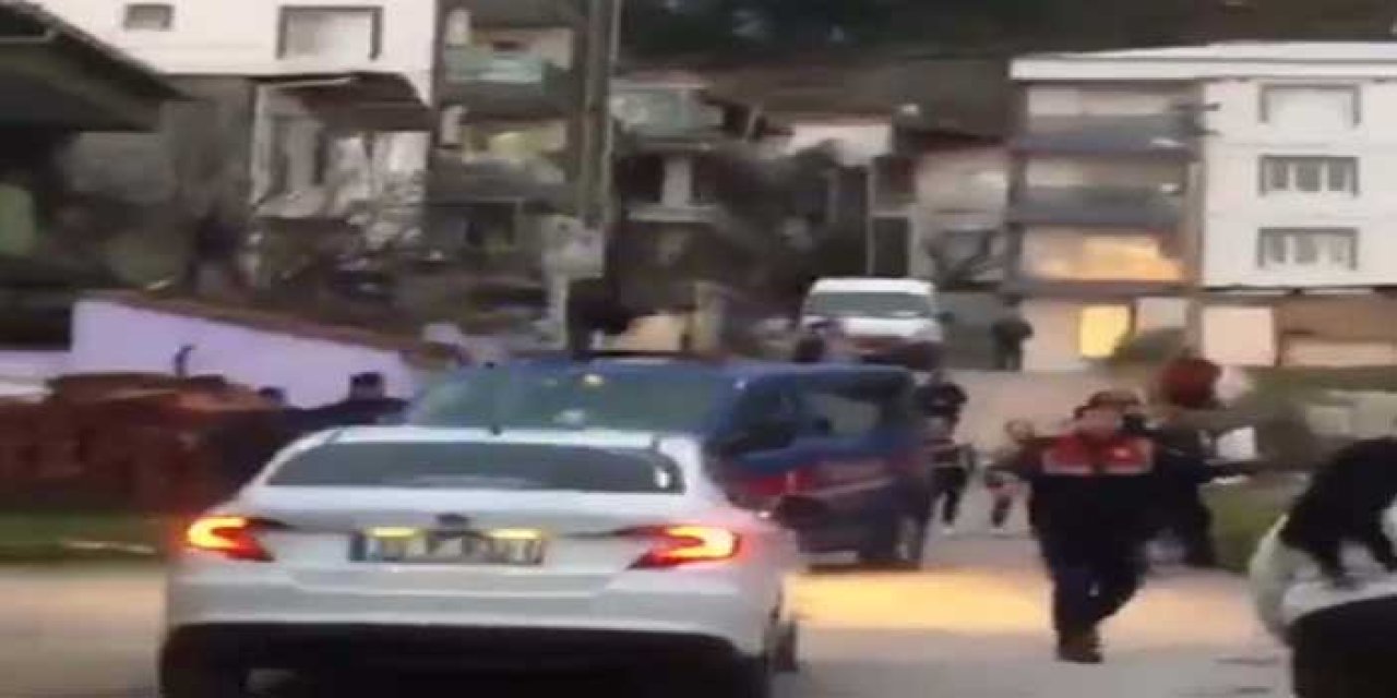 Husumetli ailelerin bıçaklı, tüfekli kavgası; 1 yaralı, 14 gözaltı