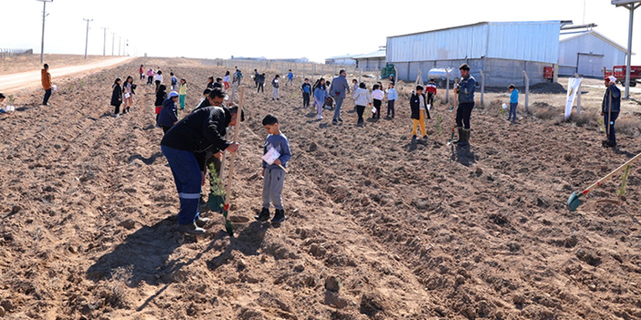 Niğde öğrencilerinden anlamlı 8 Mart etkinliği