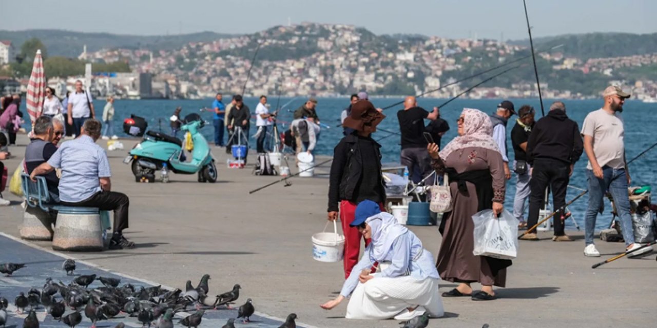 Meteorolojiden uyarı! Türkiye'ye yaz erken geldi