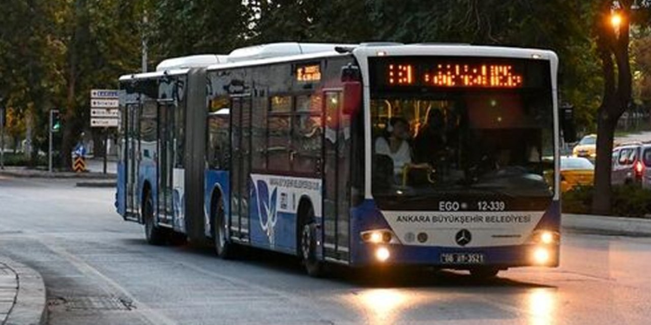 Ankara'da metro ve otobüs durakları kapatıldı