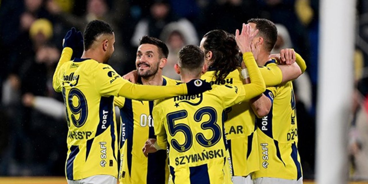 Fenerbahçe çeyrek final için sahada: İşte muhtemel 11'ler