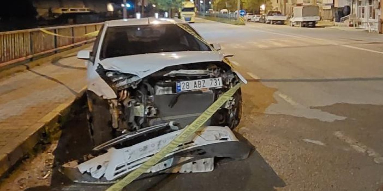 Giresun'da iki araç kafa kafaya çarptı