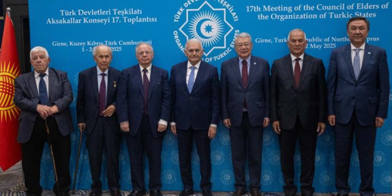 Türk dünyası yaşlılar heyeti Girne'de bir araya geldi
