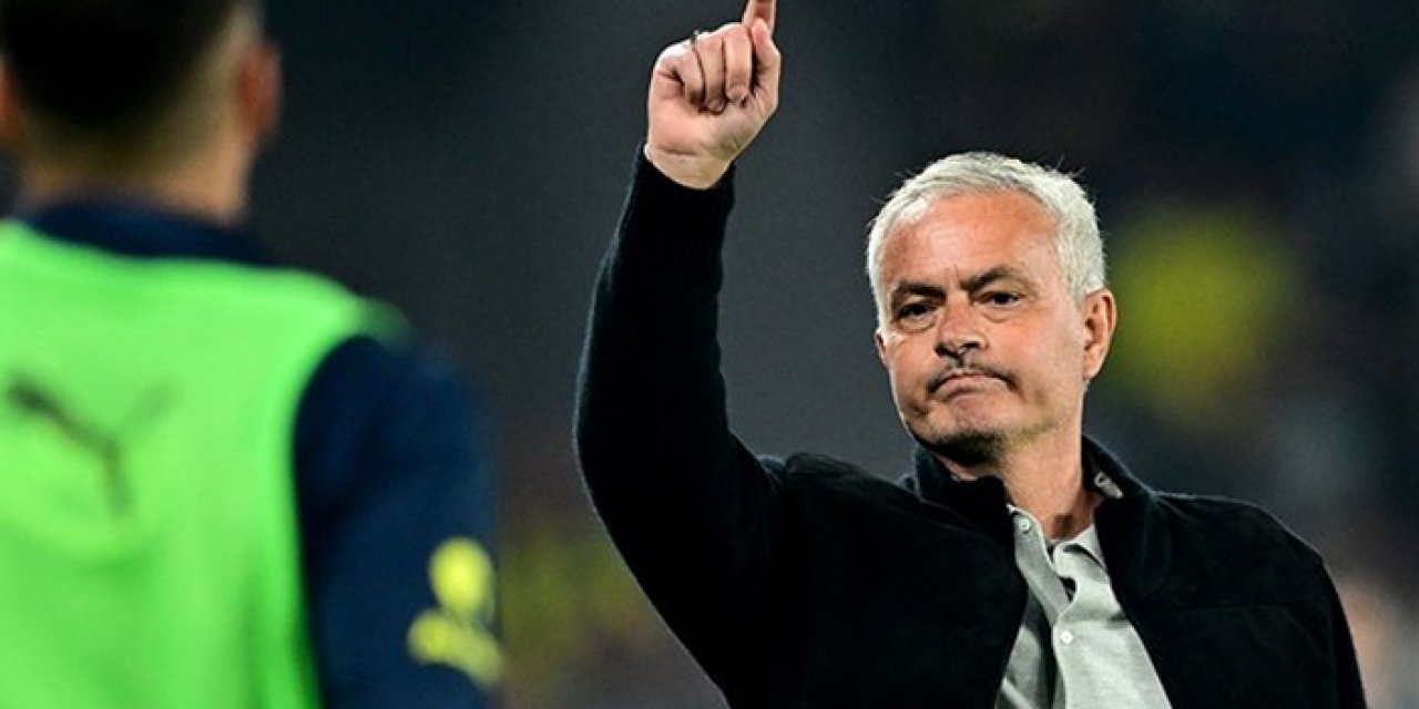 Mourinho'ya Arabistan'dan rekor teklif: Fenerbahçe'den ayrılacak mı?