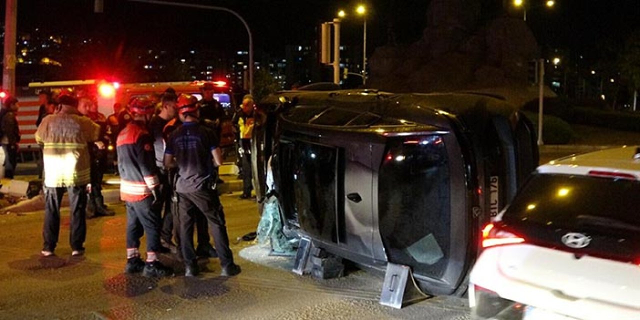 İzmir'de korkunç kaza: Metrelerce takla attı