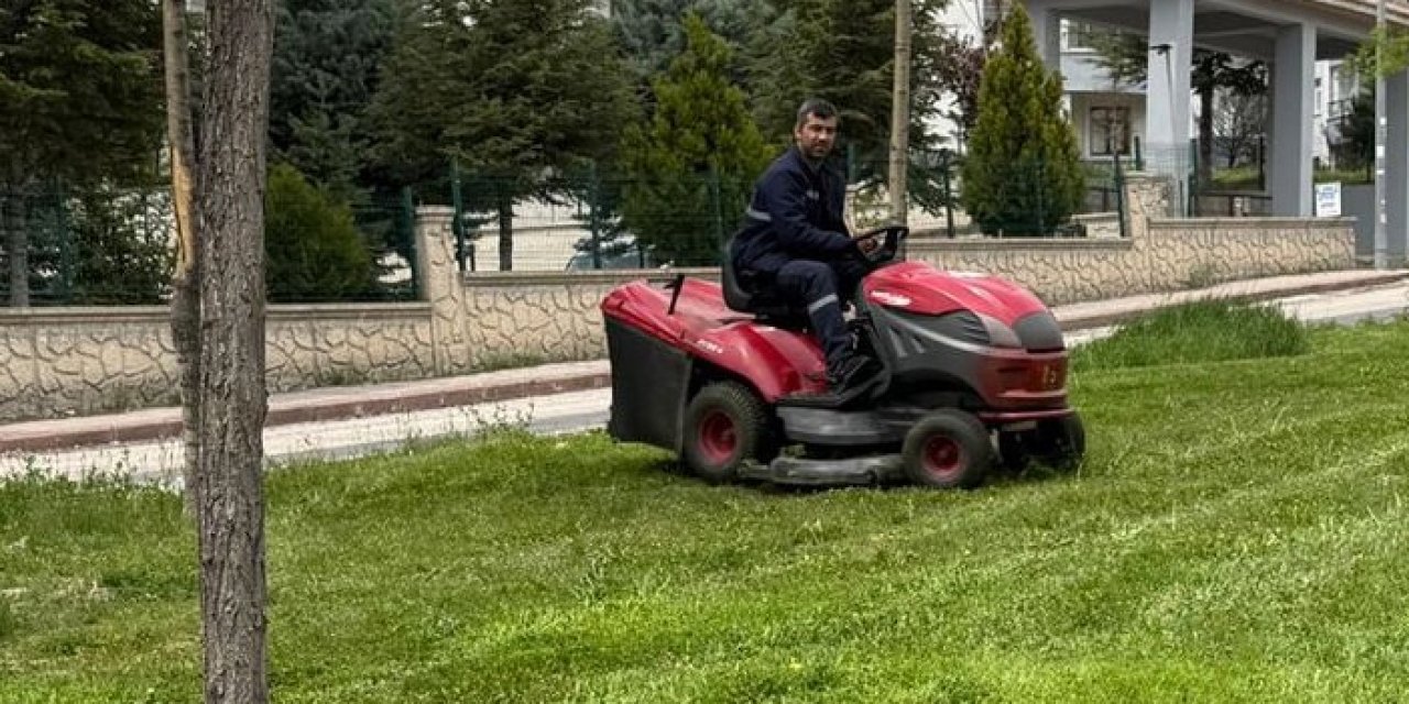 Yenimahalle’de park ve bahçelerde bahar seferberliği