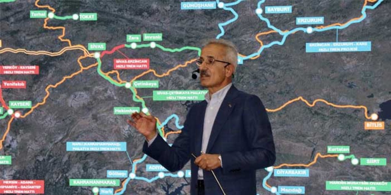 Bakan Uraloğlu: Türkiye siber saldırılara karşı rol modeli