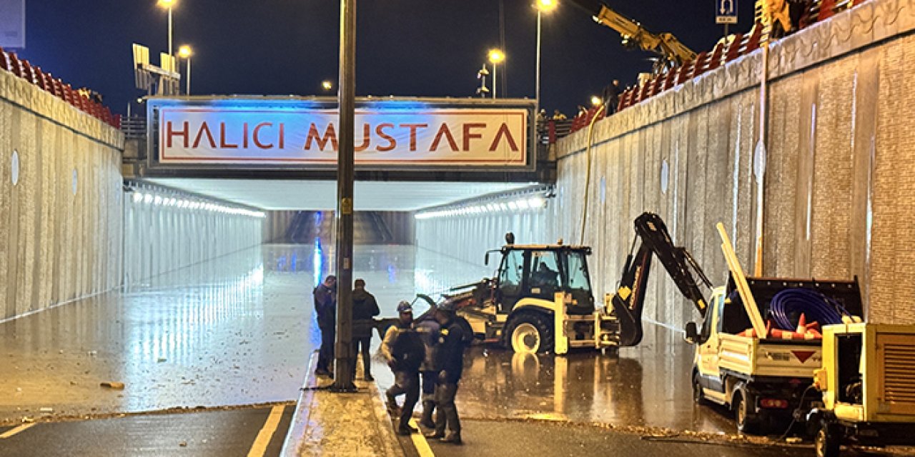 Kayseri’de sağanak hayatı olumsuz etkiledi