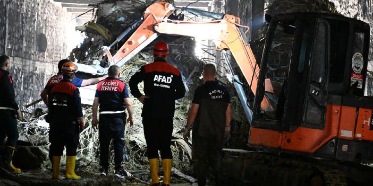 Osmaniye’de sel sonrası seferberlik: 310 görevli ve 72 araçla müdahale sürüyor