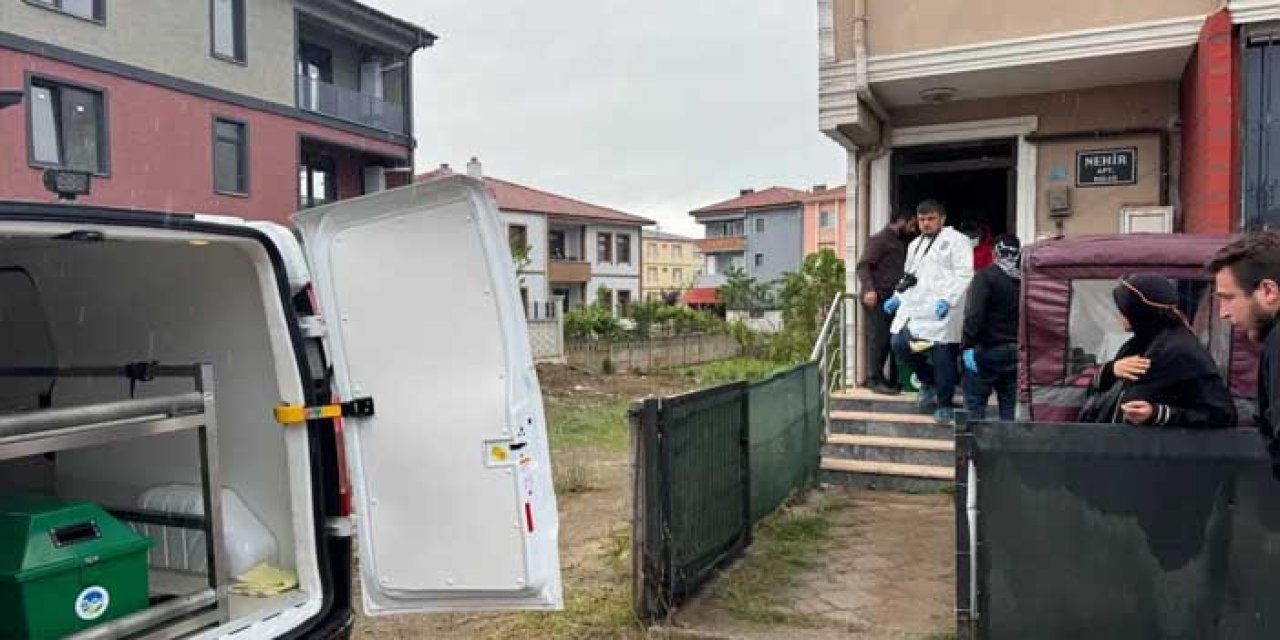 Oyuncu Ahmet Fırat Karasu'daki evinin balkonunda ölü bulundu!