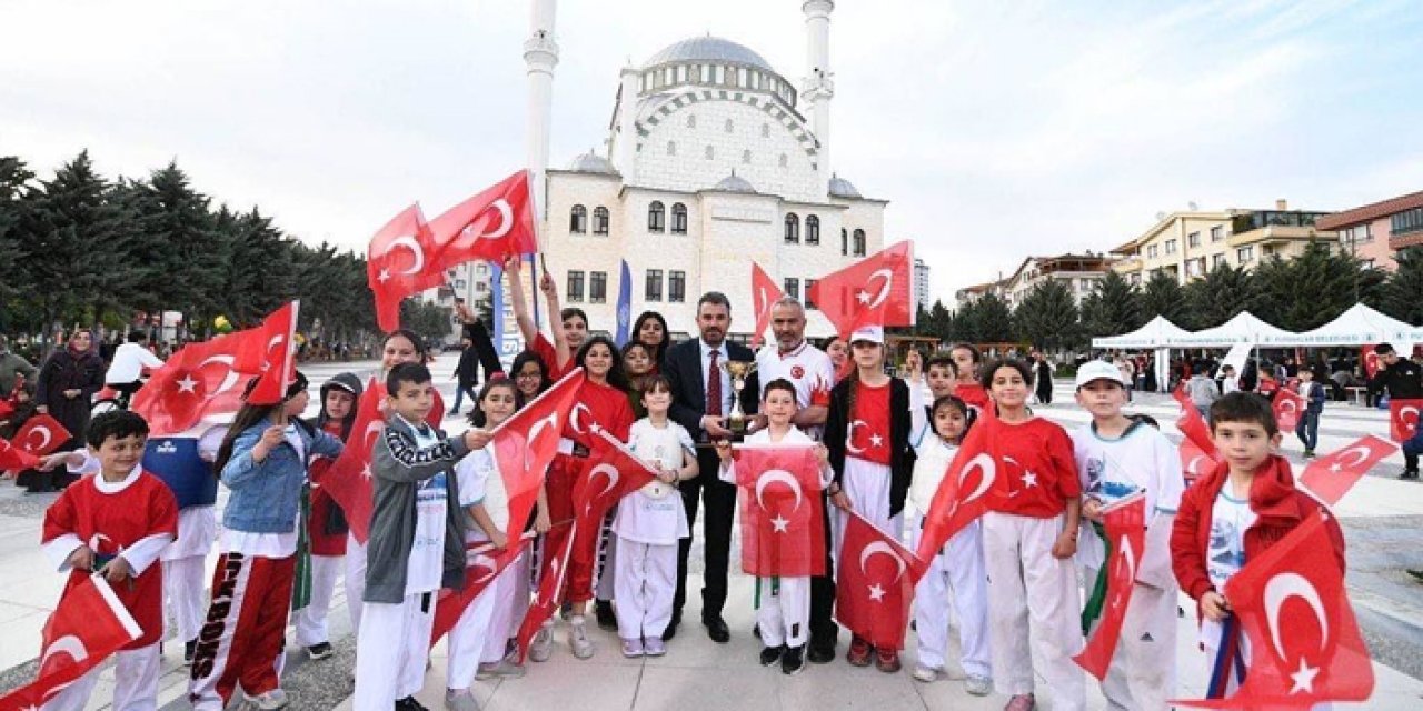 Pursaklar Belediyesi’nden 19 Mayıs’a özel kortej ve gençlik şöleni