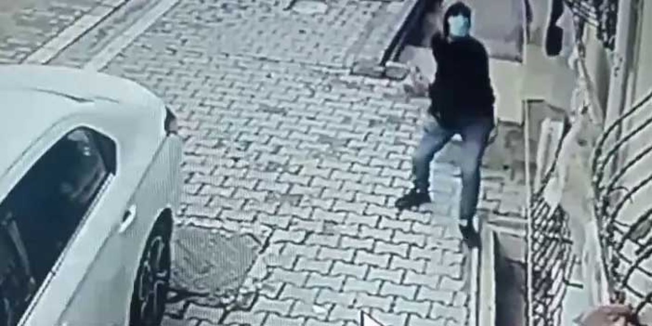Boşanmak isteyen eşinin evine kezzapla saldırdı