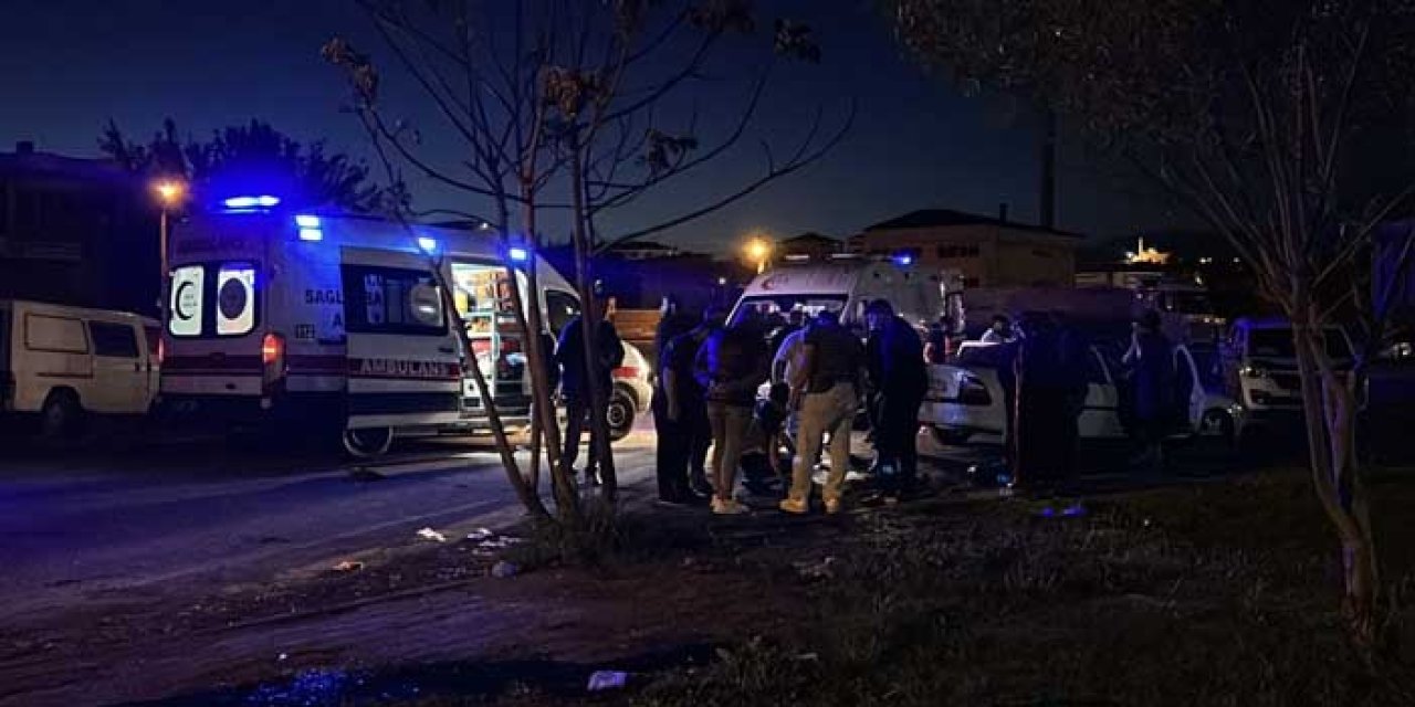 Sivas'ta tabanca ve bıçaklı kavga: 4 yaralı