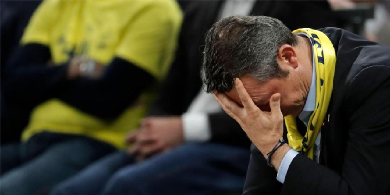 Fenerbahçe'de bir ayrılık daha: O isim takımdan gönderildi