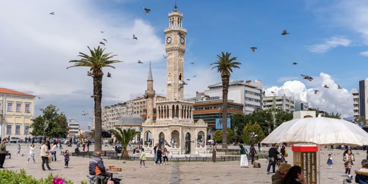 İzmirlilere büyük müjde: Hemen başvurun! Sanat, tiyatro, festival... Her şey bedava