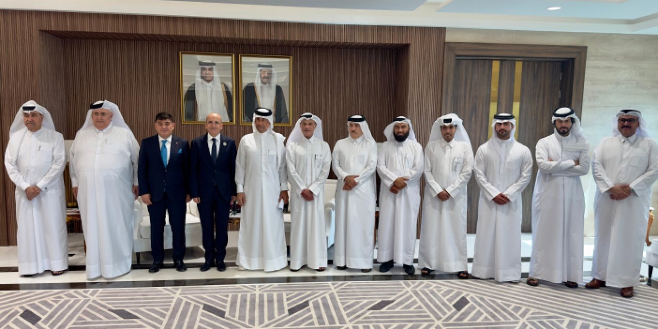 Bakan Şimşek, Doha’da yatırımcılarla buluştu