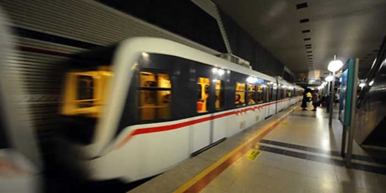 İzmir'de metro İstasyonu’nda intihar girişimi: Seferler aksadı