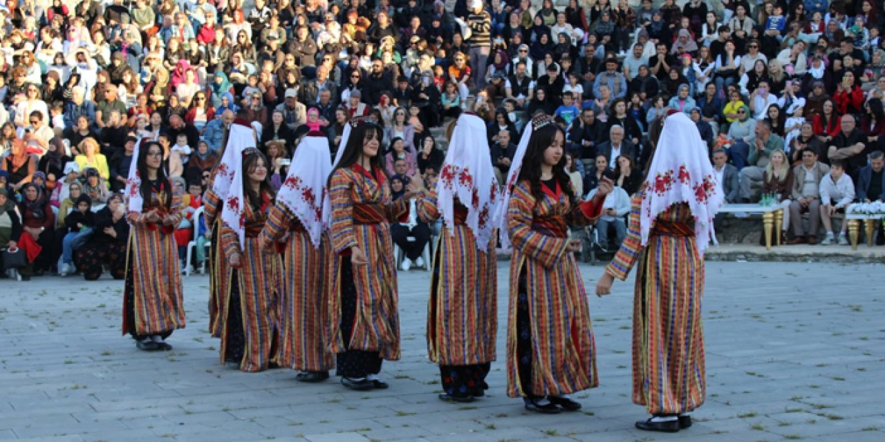Sandıktan sahneye: Elmadağ’da üç kuşak çinti coşkusu