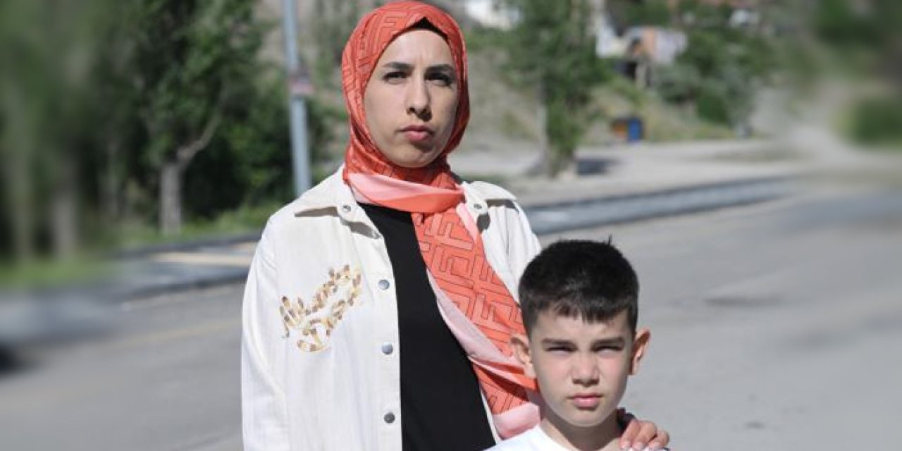 Ankara’da anne ve çocuklarına başıboş köpekler saldırdı