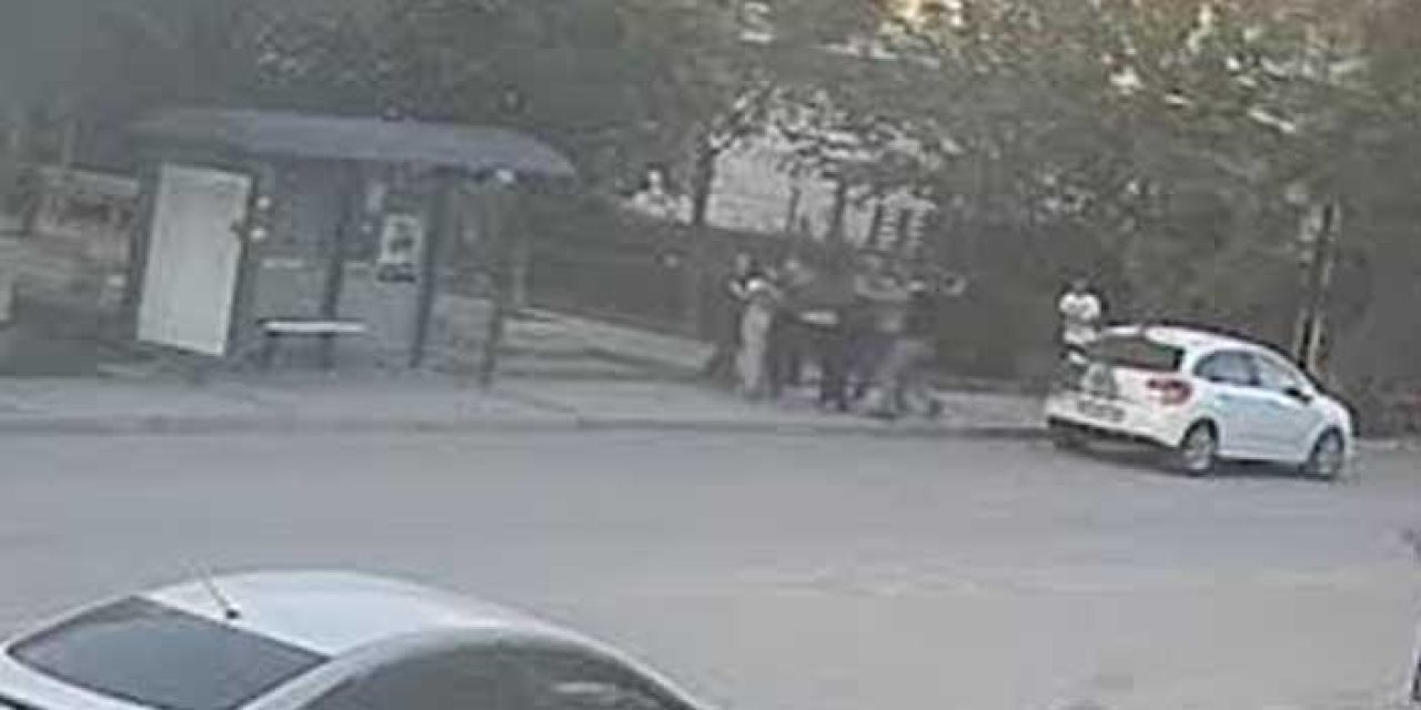 İzmir'de çocukların kavgasına aileler de dahil oldu… Silahlar çekildi, 4 yaralı!