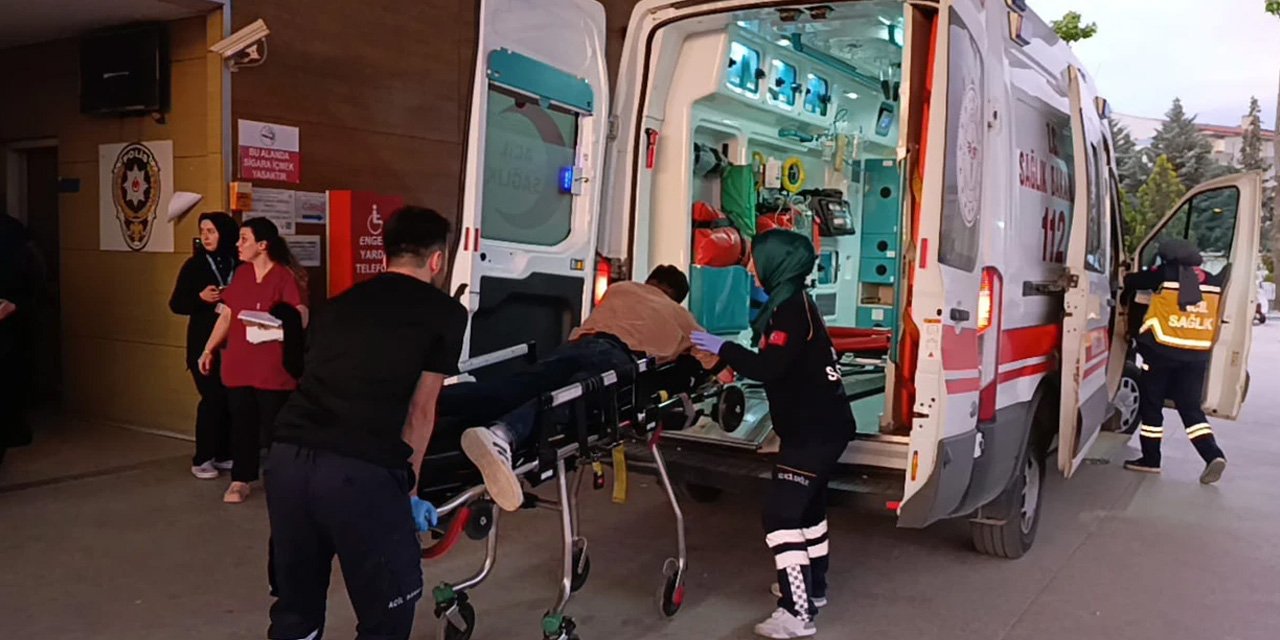 Bursa İnegöl’de yol verme kavgası: 4 yaralı