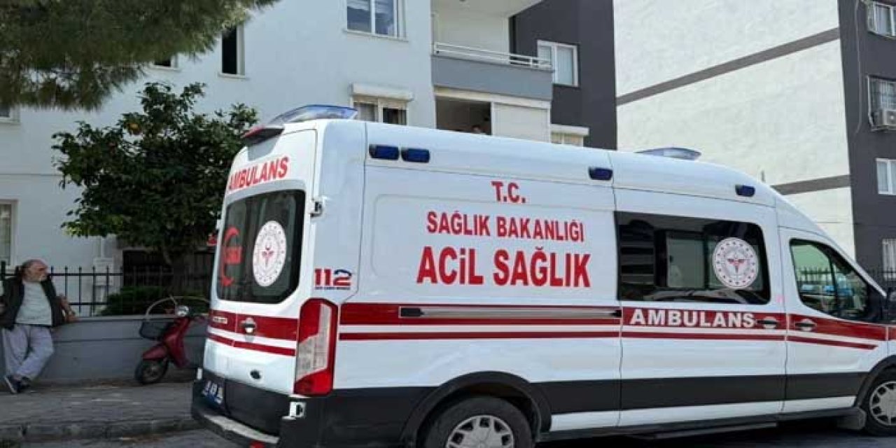 Acı olay: Bir kadın apartman girişine kendini astı