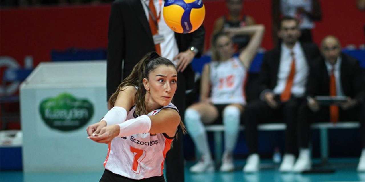 Fenerbahçe Kadın Voleybol Takımı’na milli takviye