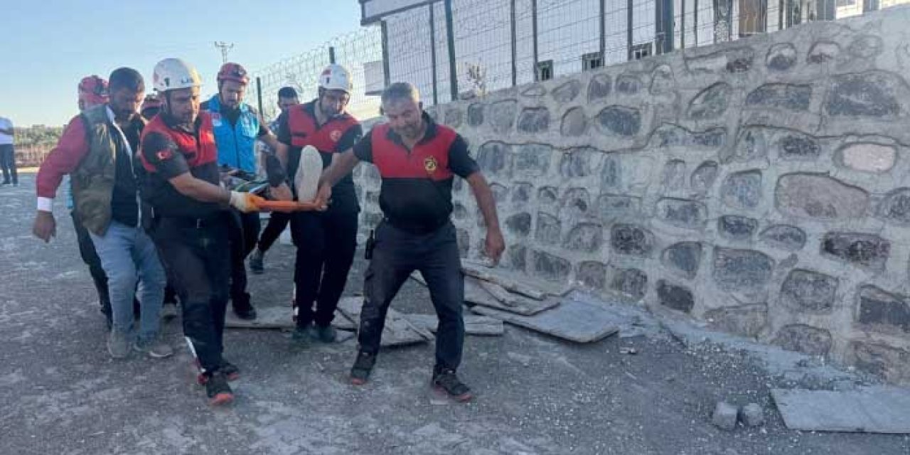 İnşaatta Facia: İstinat Duvarı Çöktü, 4 İşçi Yaralandı