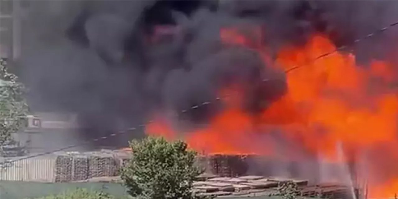 Palet depolama alanında yangın: Müdahale sürüyor