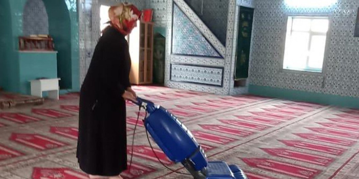 Kalecik’te camiler kadınlara emanet
