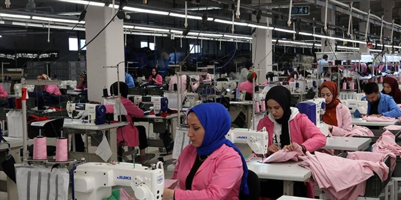 Ekonomik kriz tekstil devini vurdu: İki fabrikasını kapattı