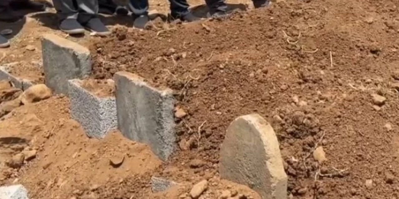 İzmir'de 5 kişi öldü: Yan yana defnedildiler