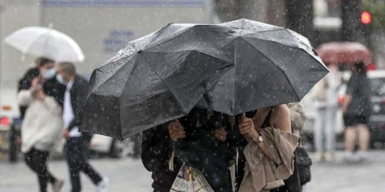 Meteoroloji Uyardı: 23 İlde Sağanak Yağış Bekleniyor, Sıcaklıklar Düşecek