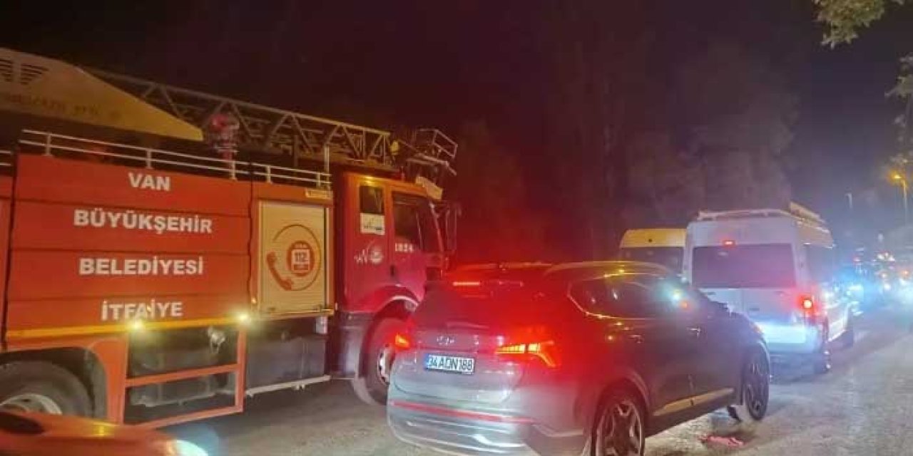 Dengesini Kaybedip Çaya Düşen Genç Kız Hayatını Kaybetti