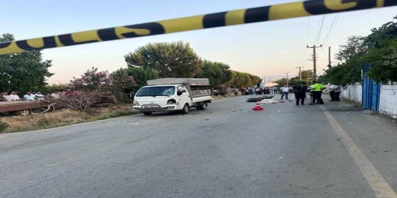 Aydın'da kamyonet ile motosiklet çarpıştı; 1 ölü, 2 yaralı