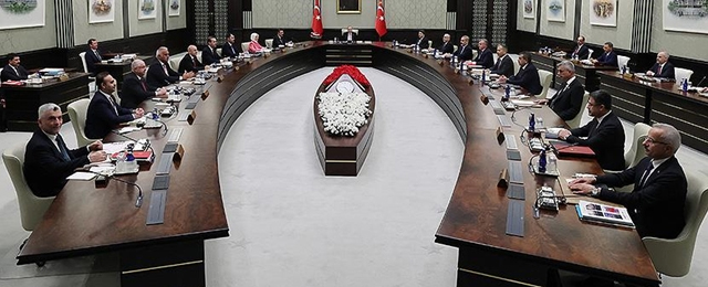 Milli eğitim bakanı değişti mi? Milli eğitim bakanı değişecek mi?