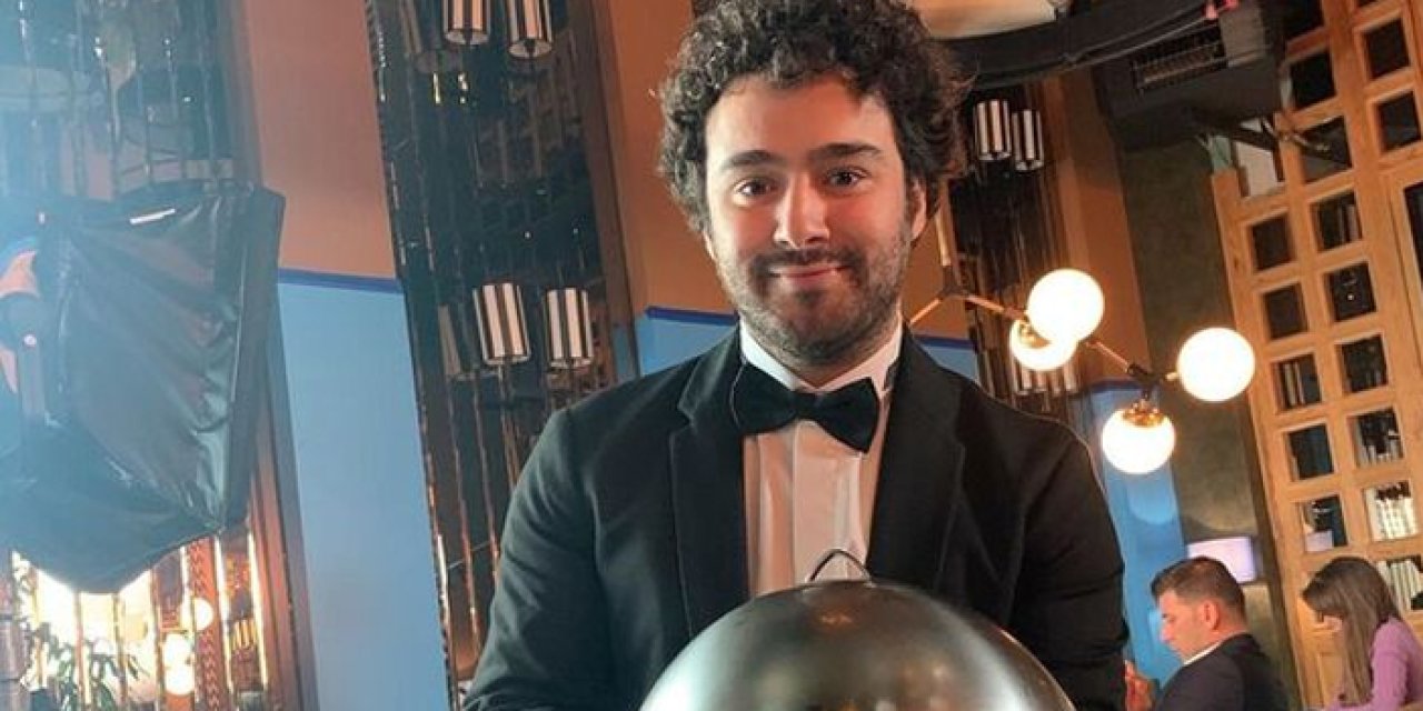 Reklam oyuncusu 11. kattan düşerek hayatını kaybetti