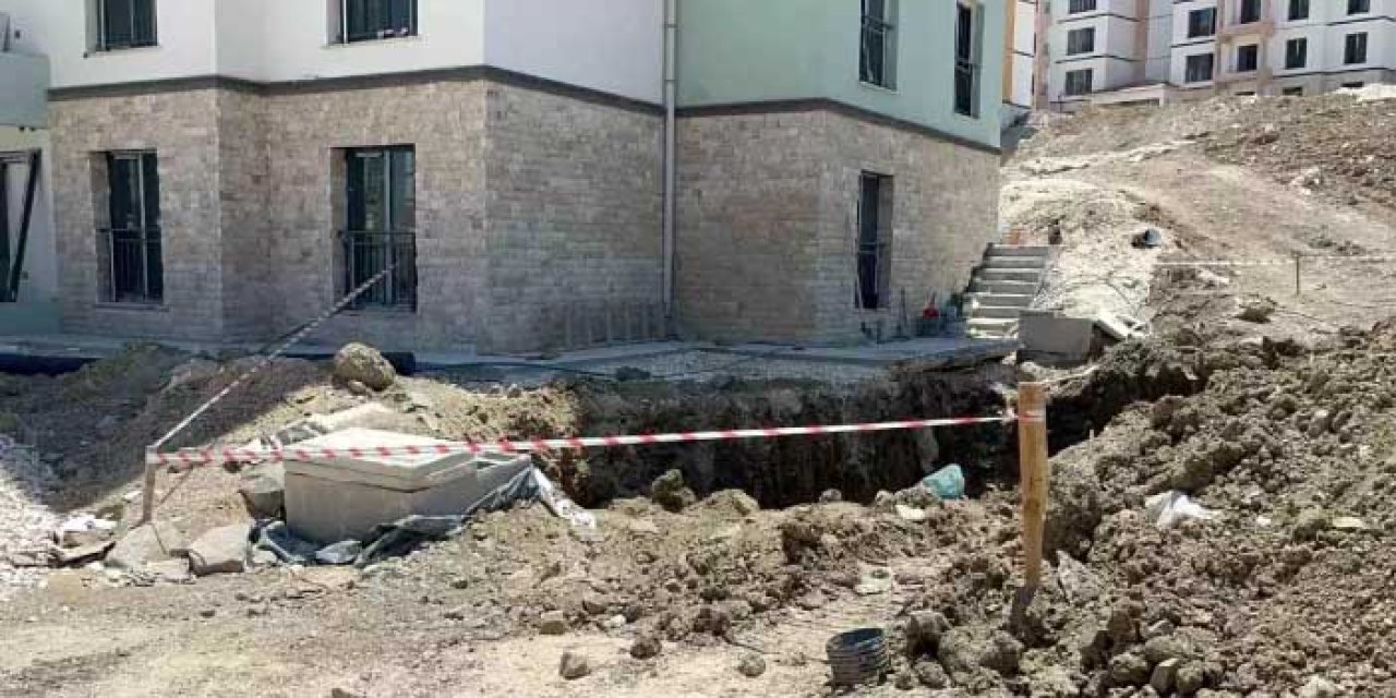 Hatay’da Altyapı Çalışmasında Göçük: 2 Ölü