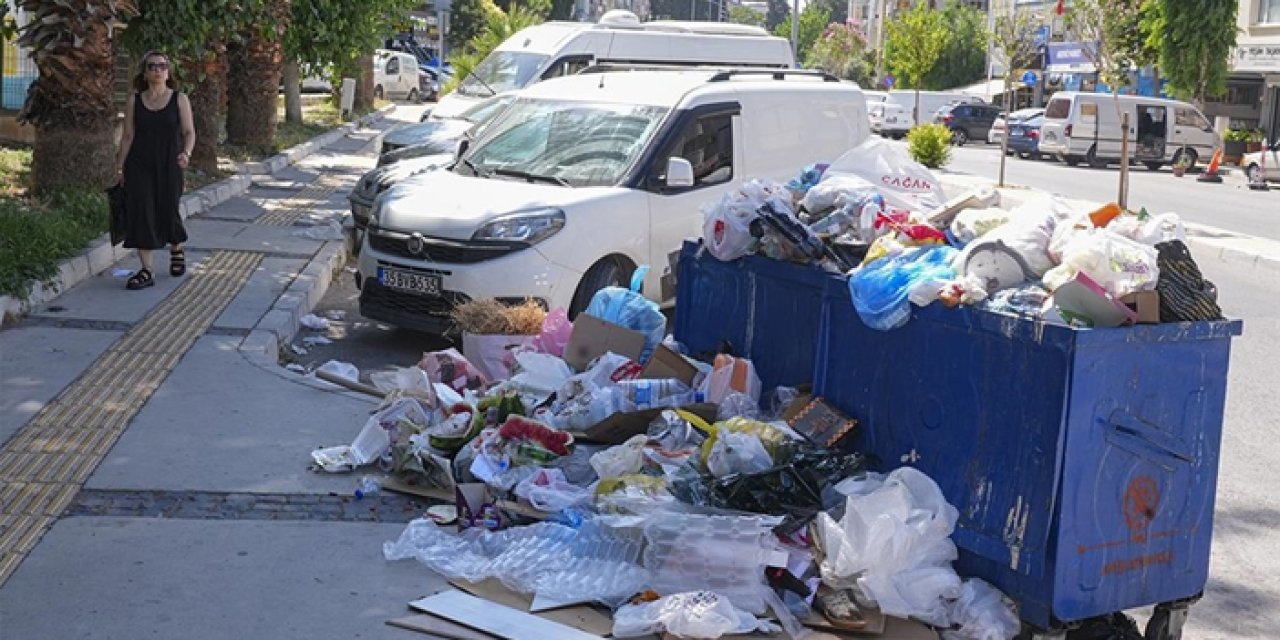 İzmir’de belediye işçilerinden maaş tepkisi