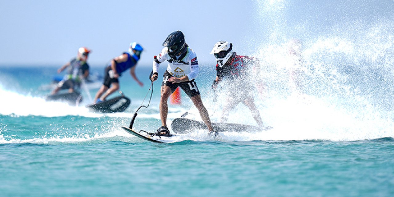 Dünya Motosurf Şampiyonası ilk kez Çeşme’de kapılarını açtı