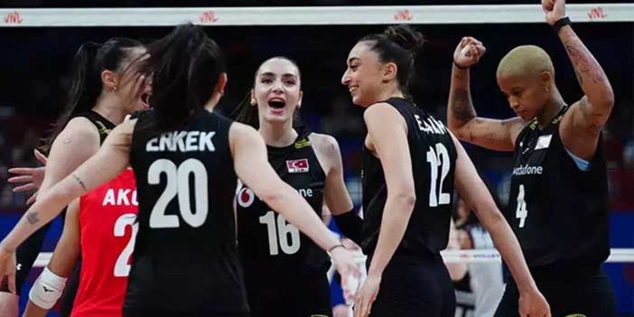 A Milli Kadın Voleybol Takımı 7'de 7 Yaptı