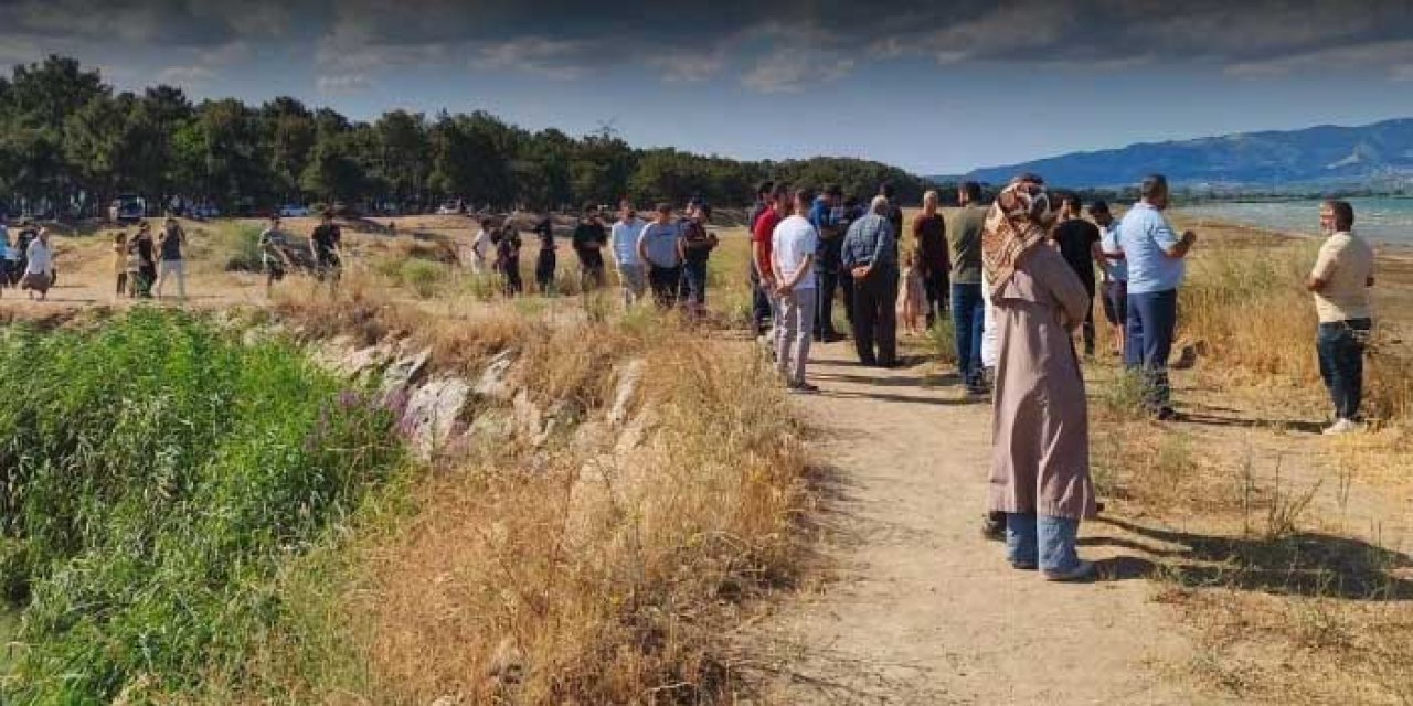 Serinlemek İsteyen Kuzenler Boğularak Can Verdi