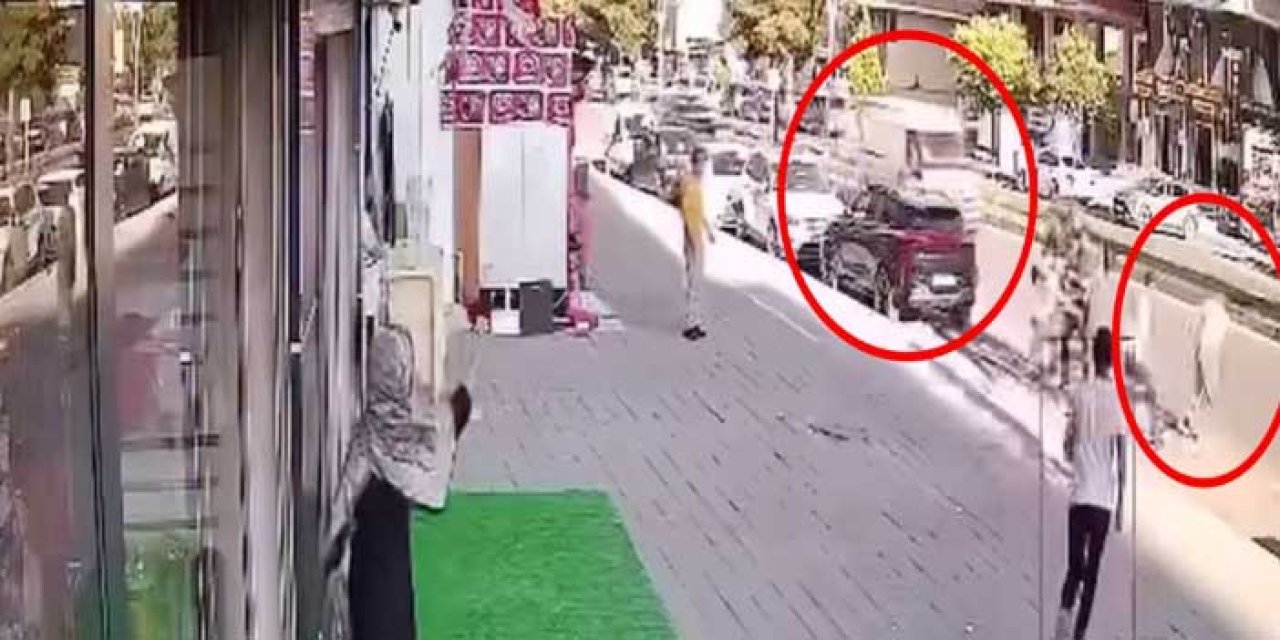 Bıçaklı Kavgadan Kaçarken Minibüsün Altında Kaldı