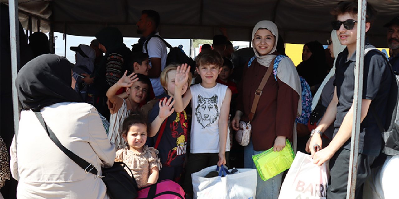 Cilvegözü Sınır Kapısı’nda Suriyelilerin dönüş hareketliliği arttı