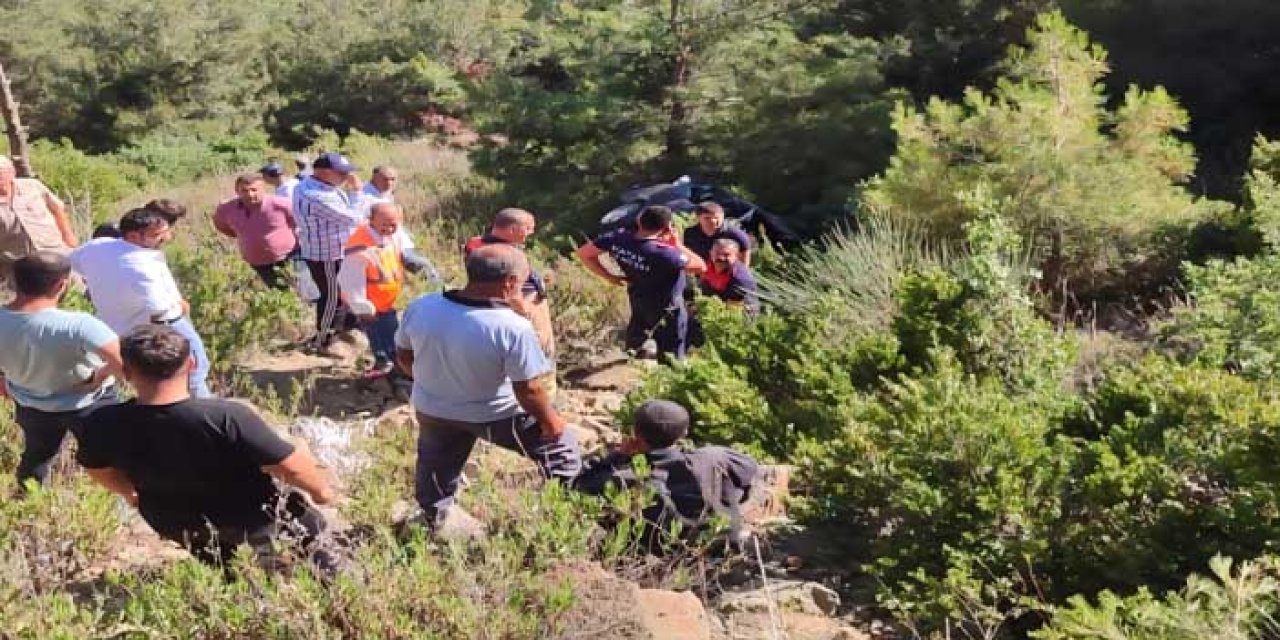 Otomobil 40 Metreden Uçuruma Yuvarlandı, 1 Ölü 2 Yaralı