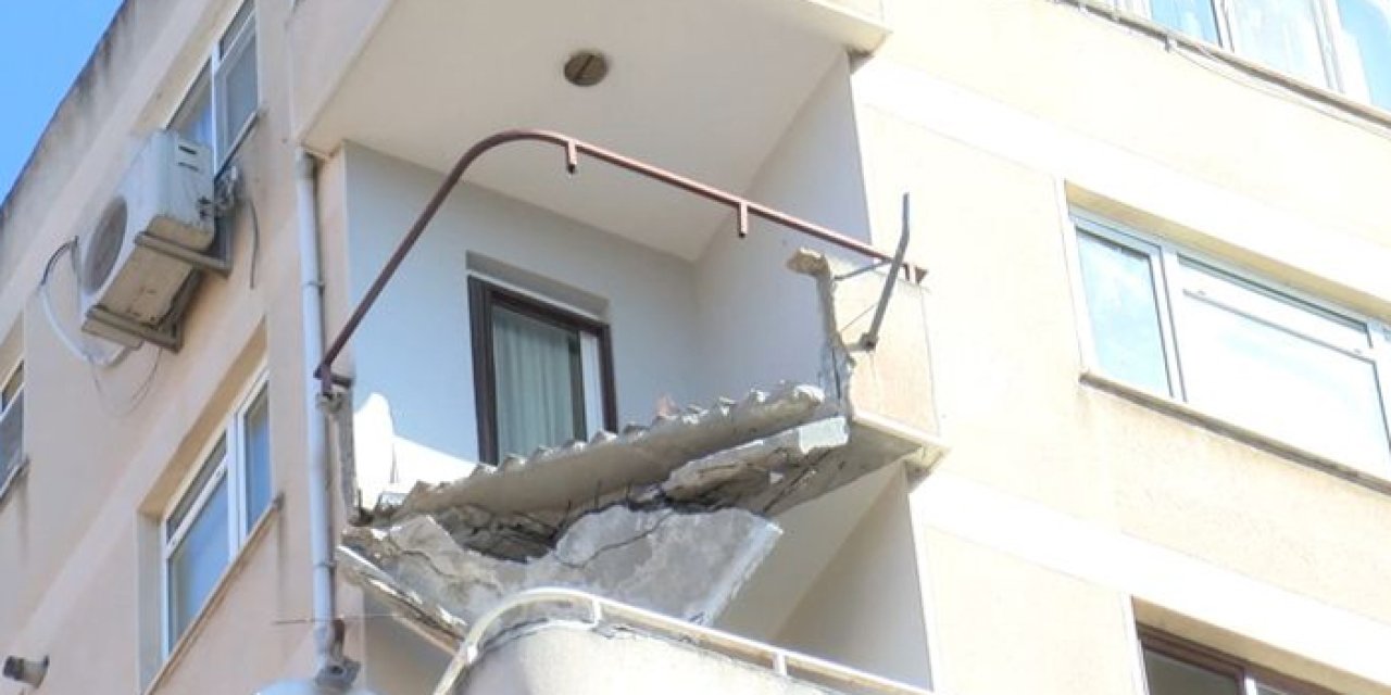 İstanbul’da yüksek katlı binada balkon çöktü