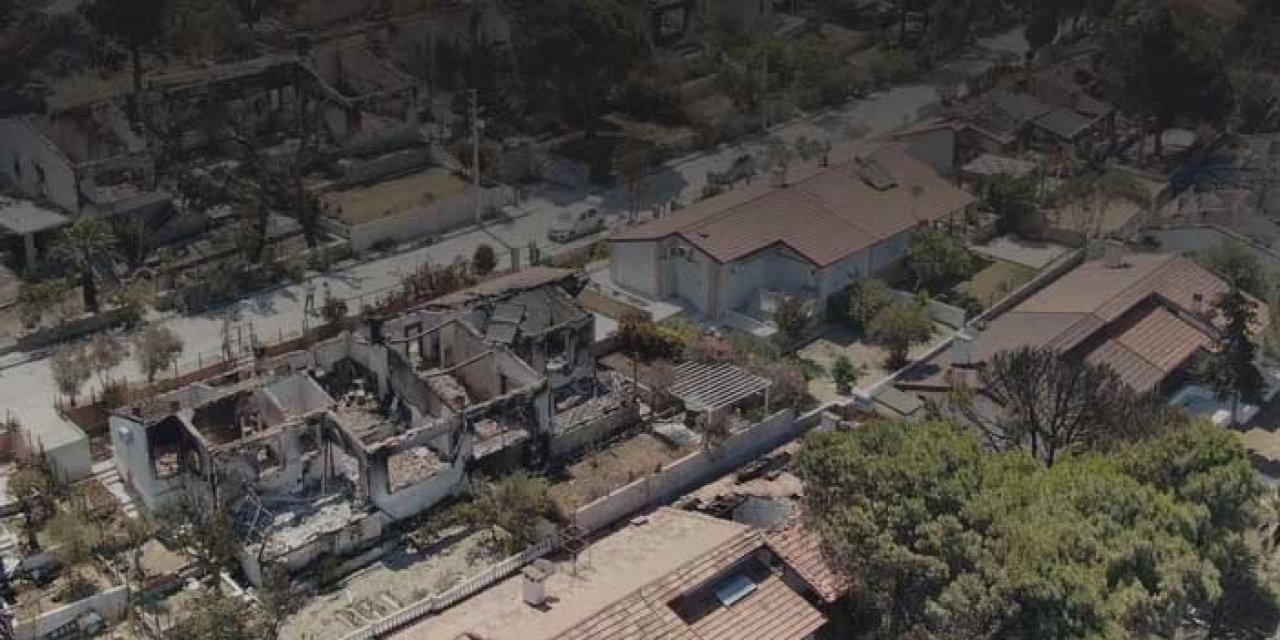 İzmir’deki orman yangınında 85 yazlık ev kül oldu