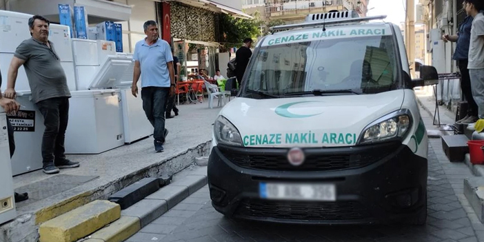 Denizli’de bir adam terasta asılı halde ölü bulundu