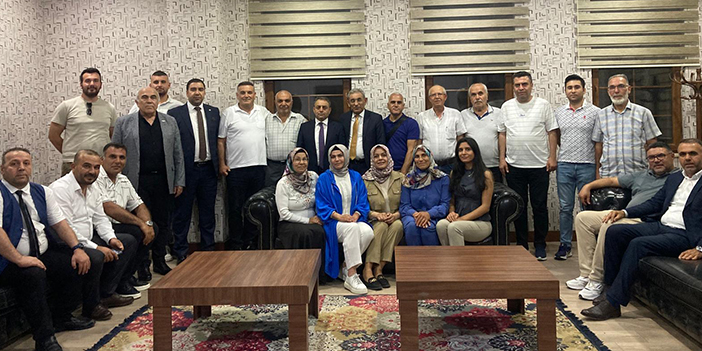 Mamak Kırşehirliler Derneği’nde kişisel gelişim eğitimi tamamlandı