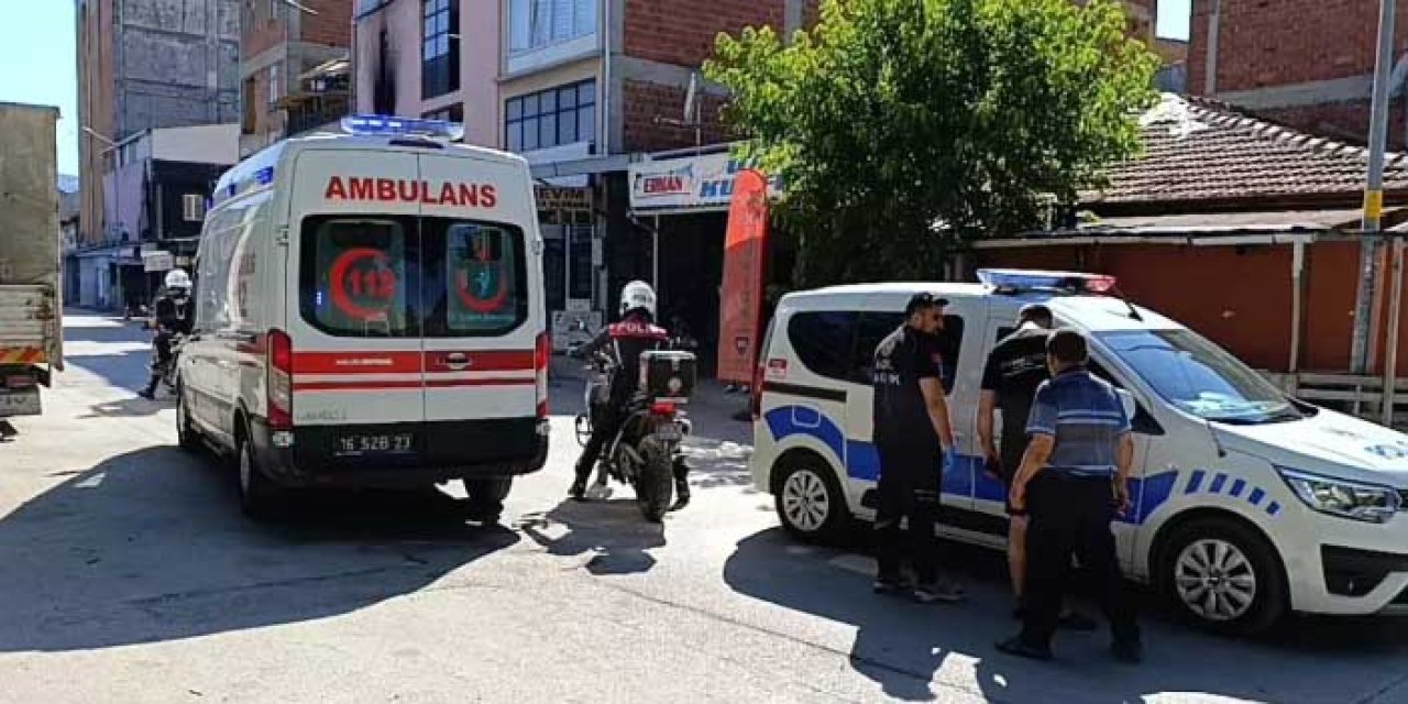 Bursa’da Kadın Eşini Bıçakladı, Elektrikli Bisikletle Hastaneye Götürdü